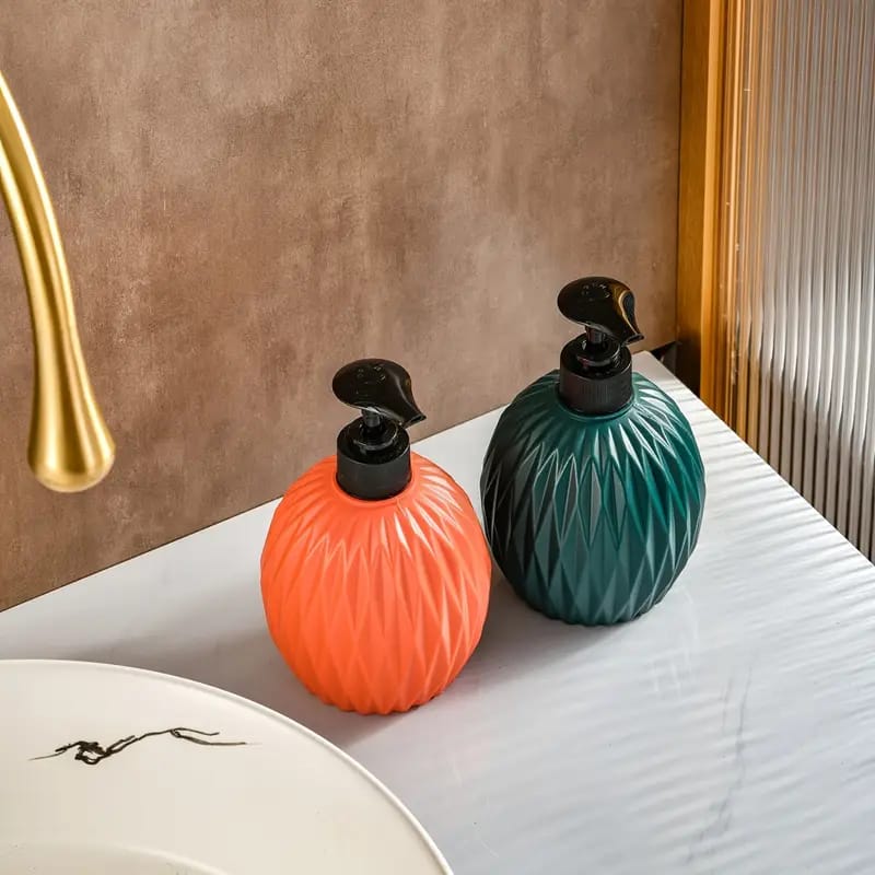 Luxury Diamond Design Soap Dispenser